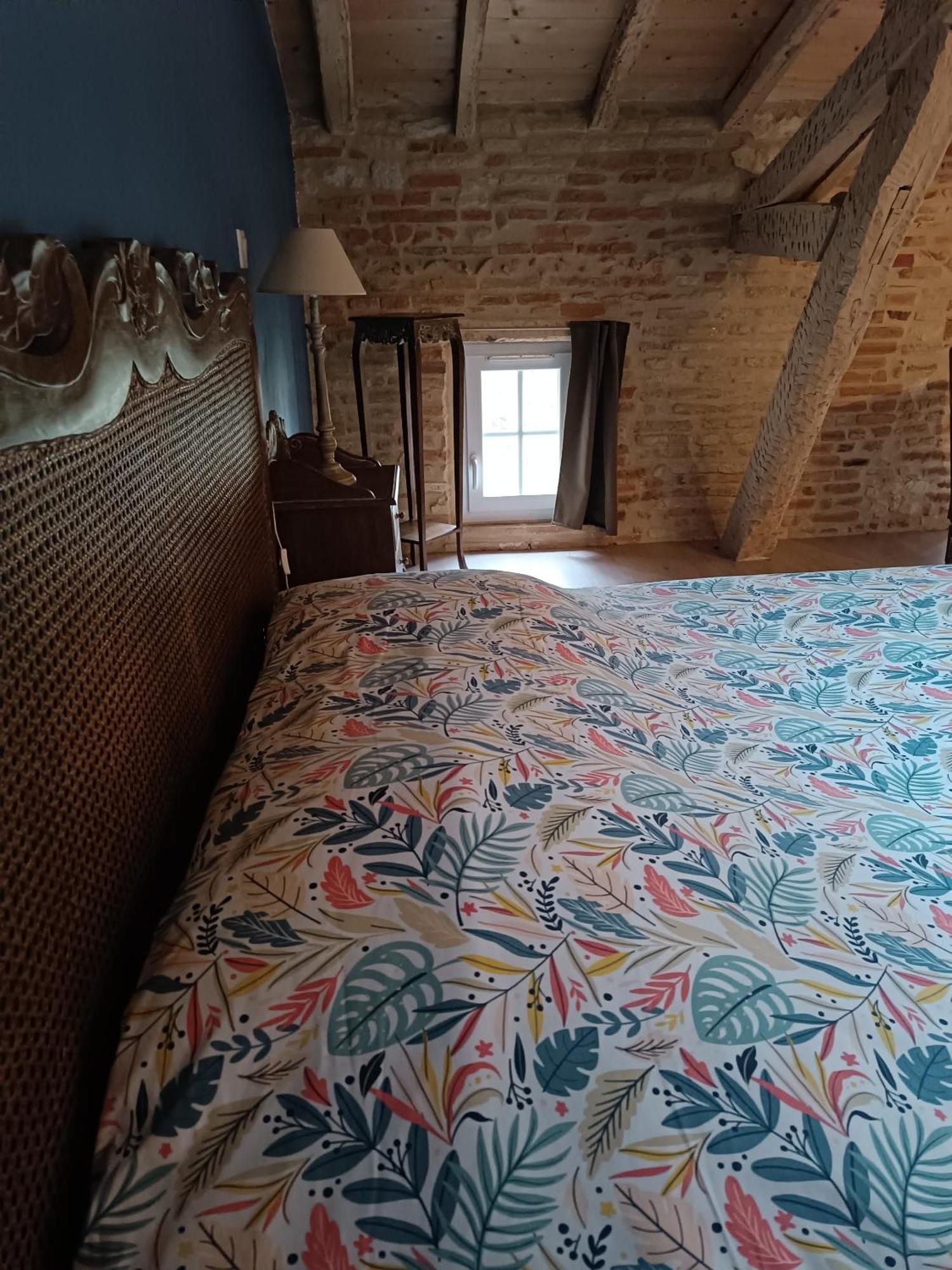 ホテル Le Jardin Des Cedres ラヴォール 部屋 写真